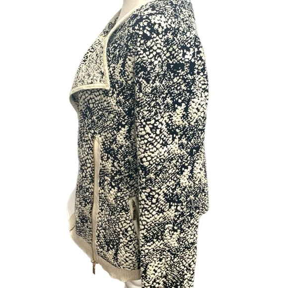 Belldini Women's animal print Sweater cardigan full zip jacket Sz: M - Picture 6 of 8